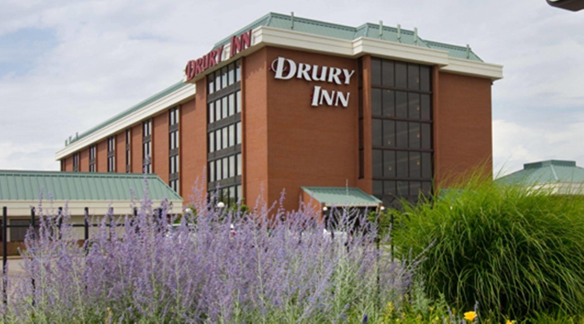 Drury Inn & Suites St. Louis Airport Edmundson Buitenkant foto